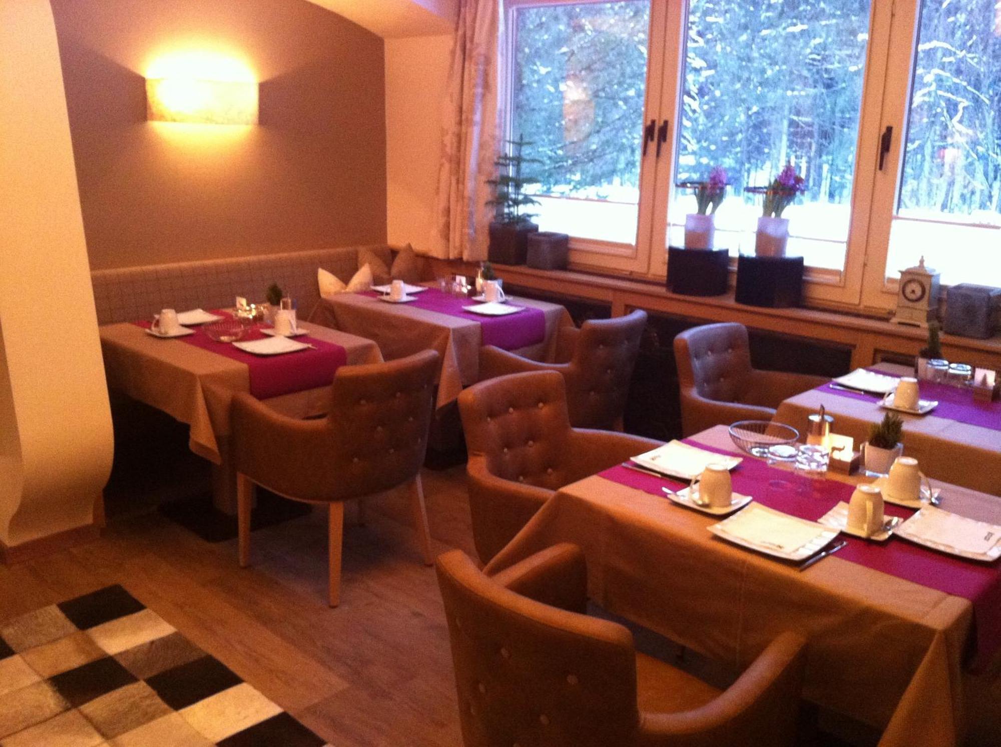 Alpin Hotel Garni Eder - Private Living Mayrhofen Exterior photo
